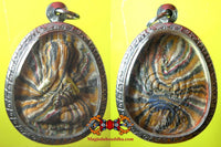 Amulettes protectrice multicolores du Bouddha Phra Pidta - Wat Pikul Thong (Temple du Très Vénérable LP Pae). La Magie du Bouddha.