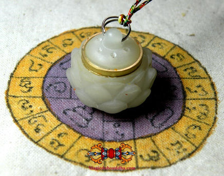 Pilule sacrée Tibétaine Tsépamé Rilbu - Sa Sainteté le Dalaï Lama. La Magie du Bouddha.