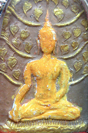 Chapelet et amulette du Bouddha Luang Phor Samrit - Wat Taling Chan. La Magie du Bouddha.