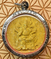 Amulette tantrique de Ganesh – Bénédiction 2008 au Wat Phra Mahatat La Magie du Bouddha.