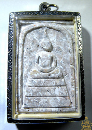Grande amulette Phra Somdej en pierre sacrée Hin Dta Manghön. La Magie du Bouddha.