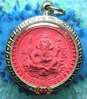 Amulette rouge de Ganesh et Hanuman - Vénérable LP Rak. La Magie du Bouddha.