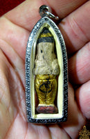 Petite amulette Thaï de Ganesh debout. La Magie du Bouddha.