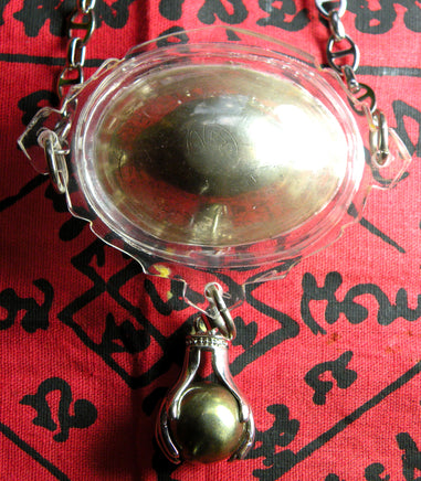 Collier sacré Bia Gae et Look Sakot - Wat Klang Bang Keow. La Magie du Bouddha.