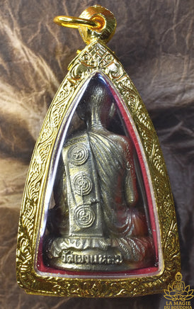 Amulette Roop Lor au masque de Lersi - Très Vénérable LP Kallong (Wat Khao Lem). La Magie du Bouddha.