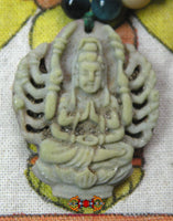 Collier chinois de la protectrice Guan Yin. La Magie du Bouddha.