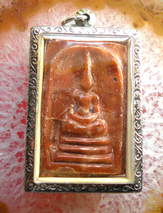 Grandes amulettes Phra Somdej en pierre relique Phratat Namthan. La Magie du Bouddha.