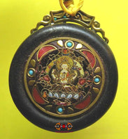 Collier mala de chenrezi. La Magie du Bouddha.