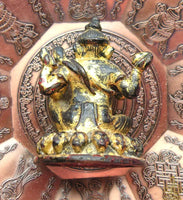 Rare statuette ancienne de Ganesh tantrique assis sur un trône de crânes. La Magie du Bouddha.