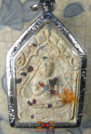 Amulettes Thaï de charme Phra Khunpen - Vénérable Phra Ajarn Challo. La Magie du Bouddha.
