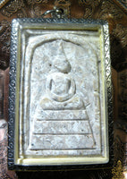 Grande amulette Phra Somdej en pierre sacrée Hin Dta Manghön. La Magie du Bouddha.