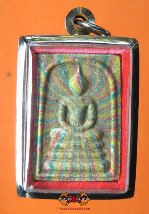 Amulette thai du Bouddha Phra Somdej multicolore. La Magie du Bouddha.