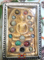 Précieuses amulettes Phra Somdej (avec reliques sarira) - Wat Pichaya Yatikharam. La Magie du Bouddha.