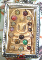 Précieuses amulettes Phra Somdej (avec reliques sarira) - Wat Pichaya Yatikharam. La Magie du Bouddha.