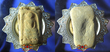 Tablettes votives Thaï ancienne du Bouddha Phra Somdej. La Magie du Bouddha.