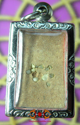 Petite amulette Phra Somdej (avec pierres reliques) - Très Vénérable LP Foo. La Magie du Bouddha.