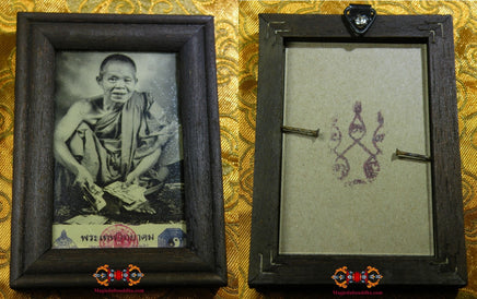 Cadres portraits de Vénérables Thaï. La Magie du Bouddha.