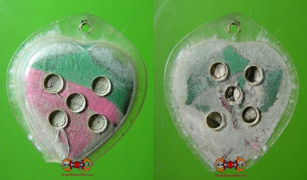 Amulettes reliques Saï Sin - Très Vénérable LP Phong. La Magie du Bouddha.