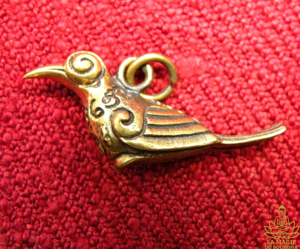 Amulette de charisme salika ling thong dorée - Vénérable Lersi Tafai. La Magie du Bouddha.