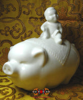 Tirelire chinoise cochon ancienne. La Magie du Bouddha.