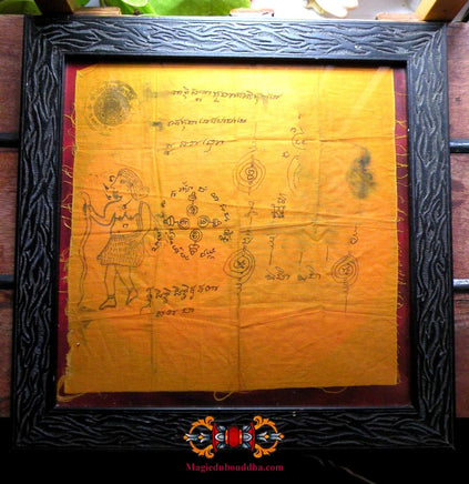 Tissus sacré manuscrit Pa Yant de fortune de Chuchok - Vénérable Po Lersi Lampo. La Magie du Bouddha.