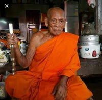 Médaille Roop Lor aux tigres Phayak Jao Phraya - Très Vénérable LP Path Punyakhamo. La Magie du Bouddha.