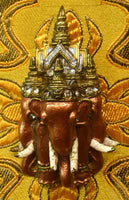 Broche sacrée de l’Éléphant à trois têtes Airavata – Luang Phor Taweesak