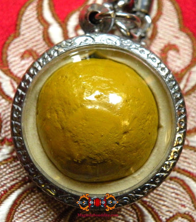Collier sacré du Très Vénérable Phra Kruba Neuarchai Kosito. La Magie du Bouddha.