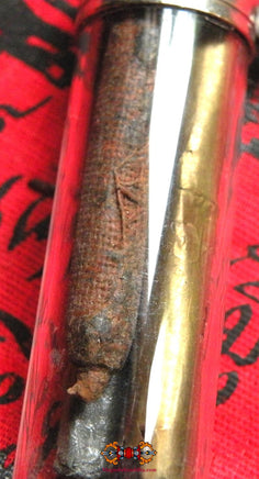 Collection d'amulettes Takut, bille look aum et amulette Sak - Très Vénérable LP Phong. La Magie du Bouddha.