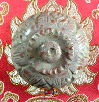 Bille bénie Look Geow et ringsels multicolores - Wat Phratat Nong Bua. La Magie du Bouddha.