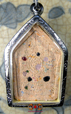 Amulettes Thaï de charme Phra Khunpen - Vénérable Phra Ajarn Challo. La Magie du Bouddha.