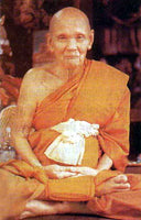 Boule de cristal noire Look Geow Samadhi bénie par Luang Phor Dooh – Protection de Phra Rahu (édition 1989, Wat Sakai) La Magie du Bouddha.