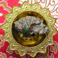 Pierres reliques Thai Hin Phratat Kiew. La Magie du Bouddha.