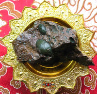 Pierres reliques Thai Hin Phratat Kiew. La Magie du Bouddha.