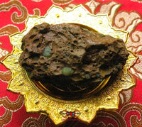 Pierres reliques Thai Hin Phratat Kiew. La Magie du Bouddha.