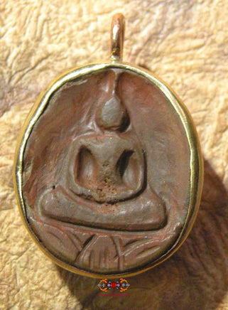 Amulettes Phra Somdej rondes en pierre-relique Hin Phratat. magiedubouddha