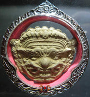 Amulette masque de Phra Pirab - Vénérable Ajarn Noy. magiedubouddha