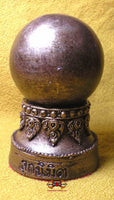 Boule de consécration Look Nimit en Lek Nam Pee - Wat Namphi. La Magie du Bouddha.