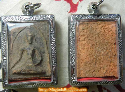 Amulette Thai Bouddha Krut / relique ancienne. magiedubouddha