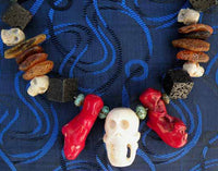 Collier de style Chamanique Tibétain avec crânes en os. magiedubouddha