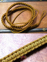 Ceintures Thai pour amulettes - couleurs rouge et safran. magiedubouddha.com