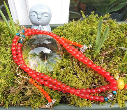 Chapelet Tibétain en verre rouge - Pour la pratique du mantra du Bouddha Amithaba. La Magie du Bouddha.