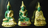 Amulettes du Bouddha d'Emeraude Phra Kaew Morakot (années 1980).