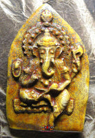 Tablettes votives en céramique colorée de Ganesh. La Magie du Bouddha.
