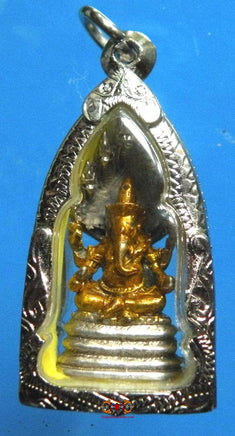 Amulette de Phra Pikanet (Ganesh) sous le Roi des Nâgas - Très Vénérable LP Dooh. La Magie du Bouddha.