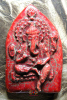 Tablettes votives en céramique colorée de Ganesh. La Magie du Bouddha.