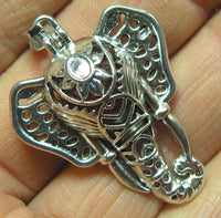 Amulette Thai Look Geow Ruang Sen Phra Pikanet - Wat Saman Ratanaram. La Magie du Bouddha.