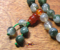 Chapelet Bouddhiste en agate mousse. La Magie du Bouddha.