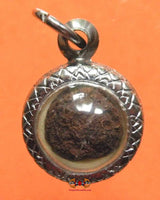 Amulette Thai bille sacrée Look Aum Sian Mak d'invulnérabilité - Très Vénérable LP Kui. La Magie du Bouddha.