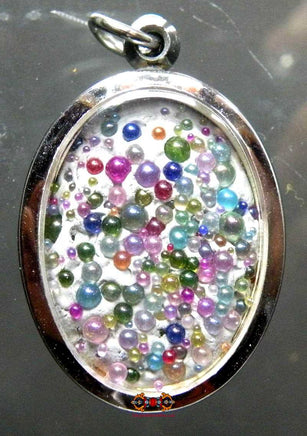 Amulettes avec perles reliques du Wat Bawon - Sa Sainteté Somdej Phra Sangharaj. La Magie du Bouddha.